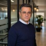 Lecția lui nea Vasile: Importanța de a ne pune pe noi înșine pe primul loc cf-featured-487